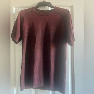 Men's Lululemon Athletic Shirt
